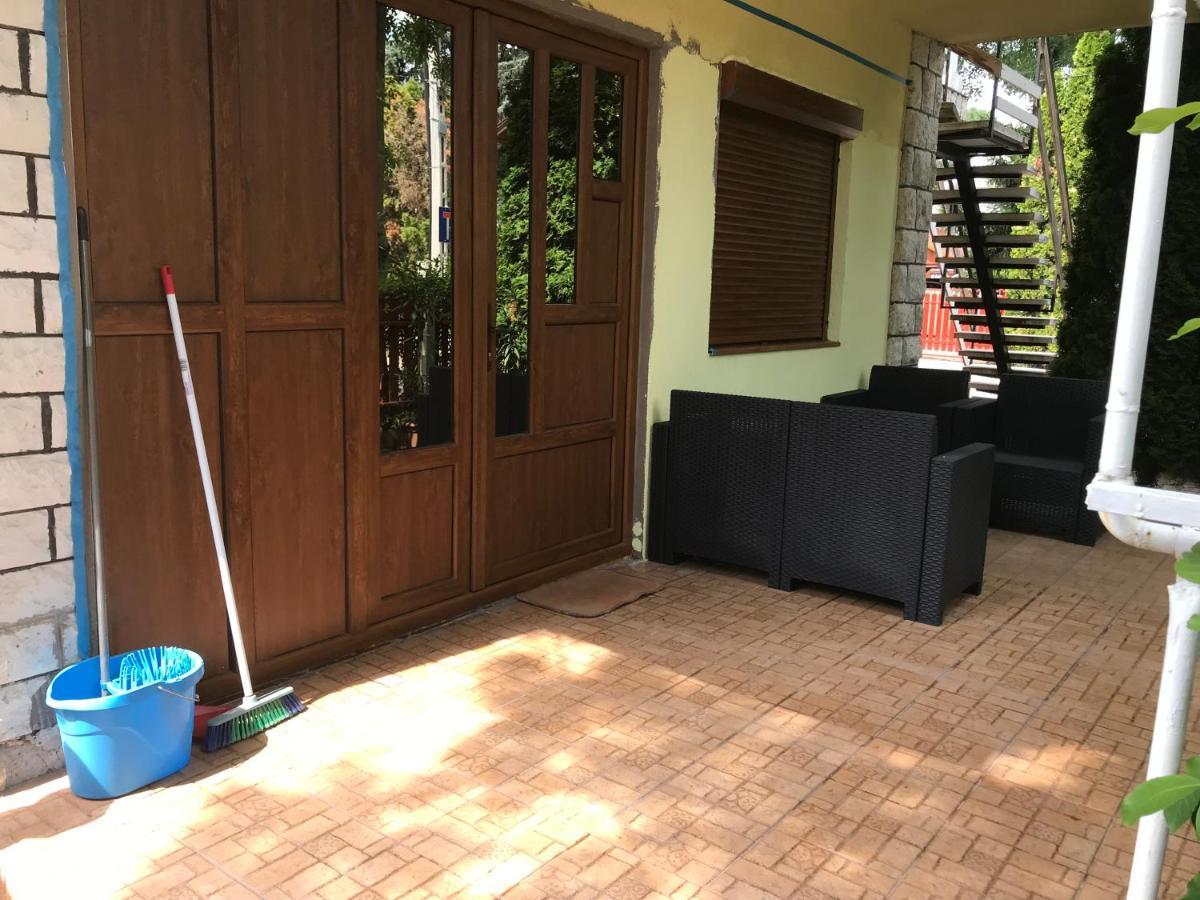Edu Apartman Hajdúszoboszló 外观 照片