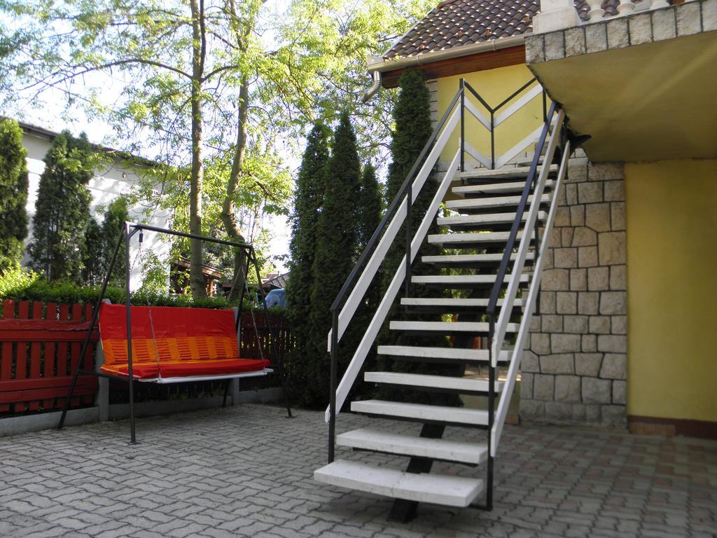 Edu Apartman Hajdúszoboszló 外观 照片